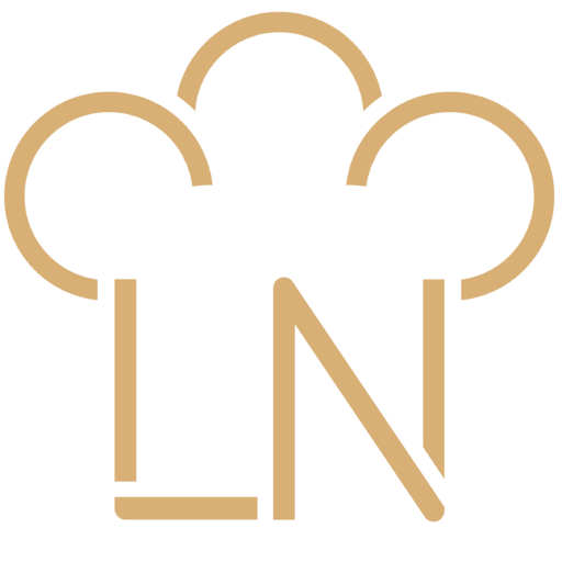 logo lucia navas pasteleria